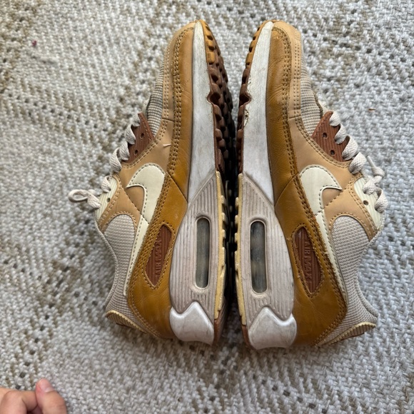 Nike Air Max 90 Caramel - Picture 2 of 6